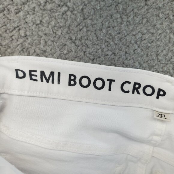 J Crew 9" Demi-Boot Crop Jean in white wash Womens Size 25T Raw Hem - Picture 9 of 12